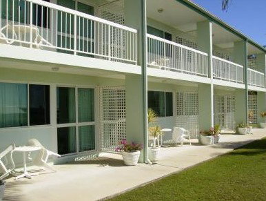 Reef Adventureland Motor Inn - Holiday Byron Bay 3