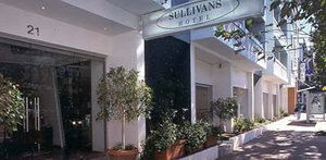 Arts Hotel Sydney - Holiday Byron Bay 1
