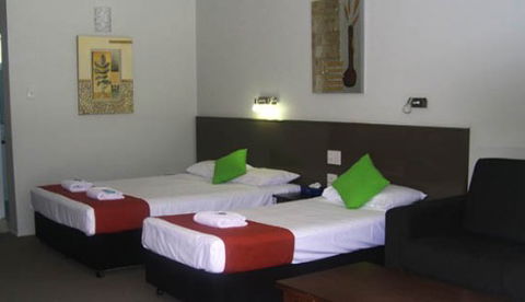 Anchorage Motor Inn - Holiday Byron Bay 1