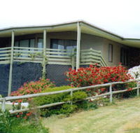 Currawong Holiday Home - Holiday Byron Bay