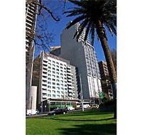 Mercure Hotel Melbourne - Holiday Byron Bay