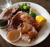 The Ranch Hotel - Holiday Byron Bay