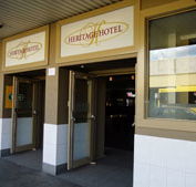 Heritage Hotel Penrith - Holiday Byron Bay