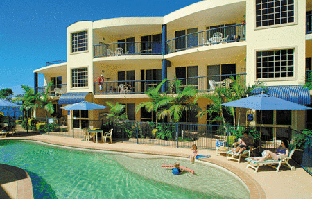 Beachside Holiday Apartments - Holiday Byron Bay