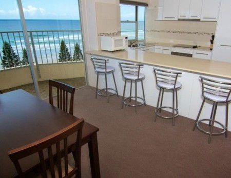 Pacific Plaza Apartments - Holiday Byron Bay 0