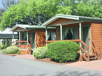 Adelaide Caravan Park - Holiday Byron Bay 2
