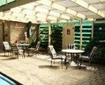 Hahndorf Inn - Holiday Byron Bay 2