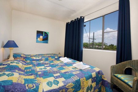 Ambassador Motor Inn Brisbane - Holiday Byron Bay 0