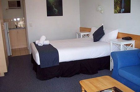Aspley Motor Inn - Holiday Byron Bay 0