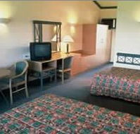 Camden Valley Country Club - Holiday Byron Bay