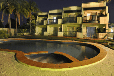 McNevins Maryborough Motel - Holiday Byron Bay