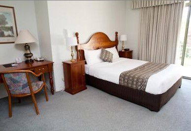 Belmore All Suite Hotel - Holiday Byron Bay 3