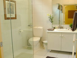 Treetops Bed And Breakfast - Holiday Byron Bay 2