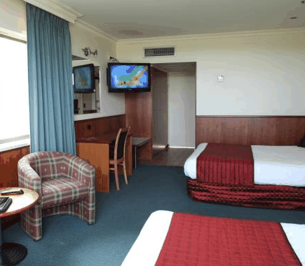 Berri Resort Hotel - Holiday Byron Bay