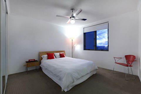 Astra Apartments Brisbane CBD - Holiday Byron Bay 2