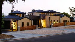 Abode Apartments Bendigo - Holiday Byron Bay 1