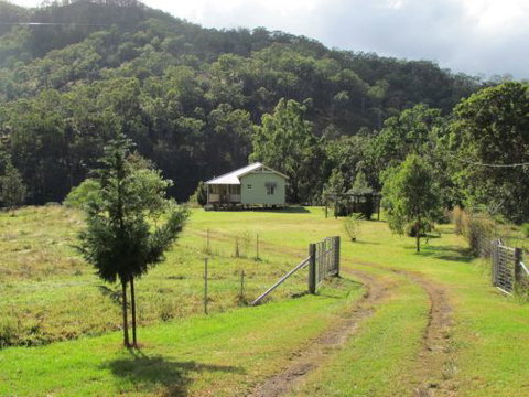 Eighteen Mile Cottage And Homestead - Holiday Byron Bay 0