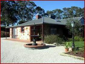 Hahndorf Creek Bed And Breakfast - Holiday Byron Bay 0