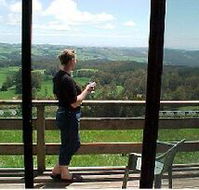 Pindari Holiday Farm And Restaurant accommodation - Holiday Byron Bay