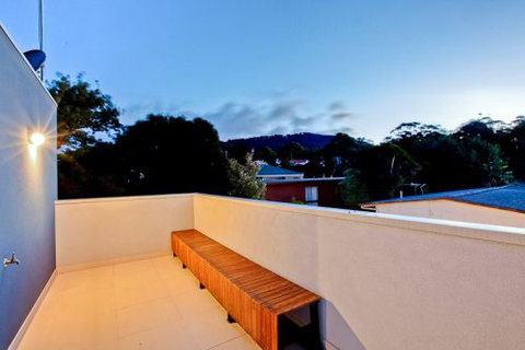 MORNINGTON PENINSULA ACCOMMODATION BEACH HOUSE - Holiday Byron Bay 5