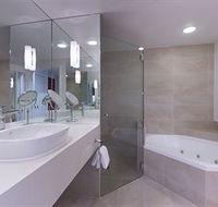 Sofitel Noosa Pacific Resort - Holiday Byron Bay