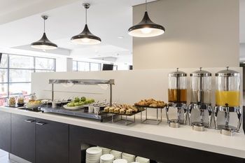 Travelodge Macquarie North Ryde Hotel - Holiday Byron Bay 12