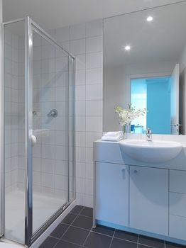 Adina Apartment Hotel Melbourne, Flinders Street - Holiday Byron Bay 11