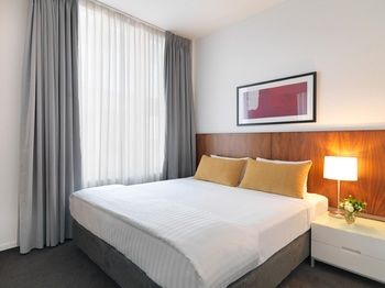 Adina Apartment Hotel Melbourne, Flinders Street - Holiday Byron Bay 26
