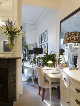 Andre's Mews Luxury Serviced Apartments - Holiday Byron Bay 9