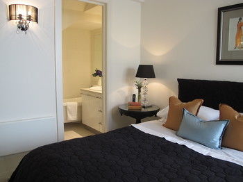Andre's Mews Luxury Serviced Apartments - Holiday Byron Bay 10