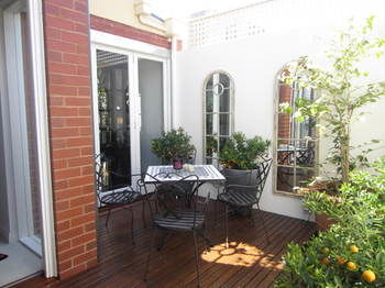Andre's Mews Luxury Serviced Apartments - Holiday Byron Bay 15