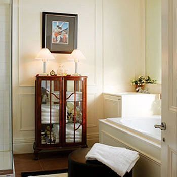 Andre's Mews Luxury Serviced Apartments - Holiday Byron Bay 34