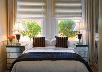 Andre's Mews Luxury Serviced Apartments - Holiday Byron Bay 37