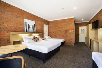 Archer Hotel Nowra - Holiday Byron Bay 0