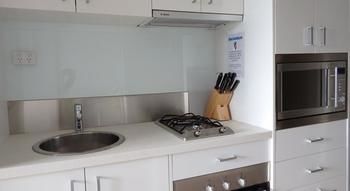 Hiigh Apartments - Holiday Byron Bay 10