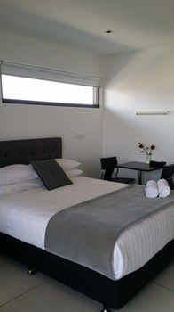 Hiigh Apartments - Holiday Byron Bay 15