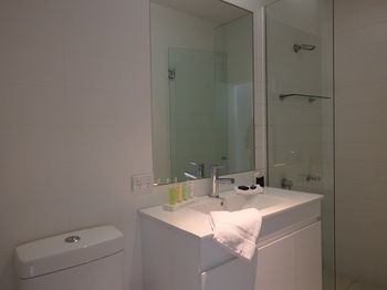 Hiigh Apartments - Holiday Byron Bay 24