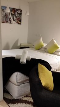Hiigh Apartments - Holiday Byron Bay 35