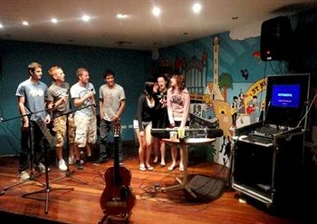 Habitat HQ - Hostel - Holiday Byron Bay 0