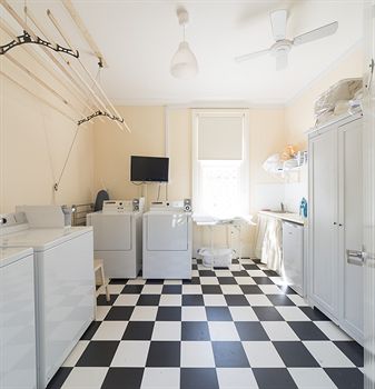Admiral Collingwood Lodge - Holiday Byron Bay 25