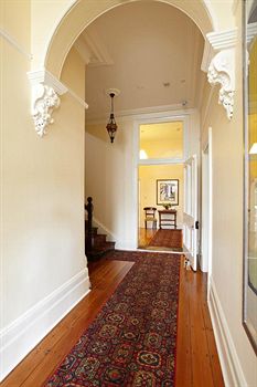 Admiral Collingwood Lodge - Holiday Byron Bay 4