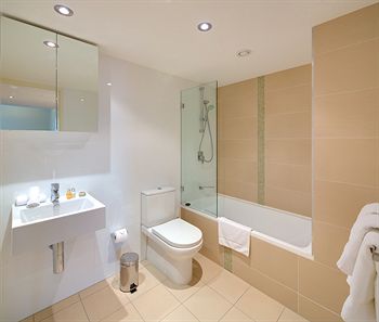 Zara Tower - Luxury Suites And Apartments - Holiday Byron Bay 11