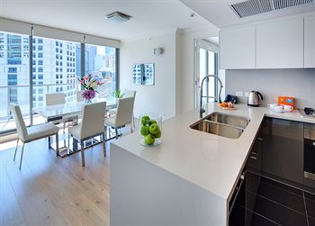 Zara Tower - Luxury Suites And Apartments - Holiday Byron Bay 22