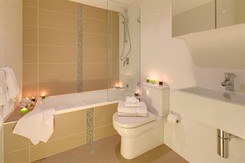 Zara Tower - Luxury Suites And Apartments - Holiday Byron Bay 29