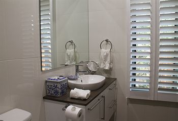 Arabella Guesthouse - Holiday Byron Bay 11