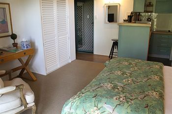 Arabella Guesthouse - Holiday Byron Bay 26