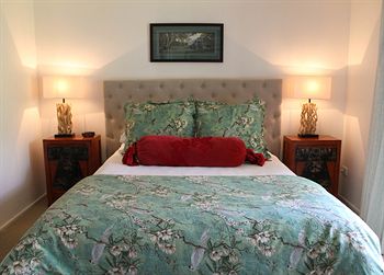 Arabella Guesthouse - Holiday Byron Bay 29