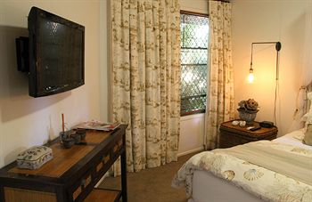 Arabella Guesthouse - Holiday Byron Bay 32