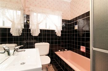 North Ryde Guest House - Holiday Byron Bay 7