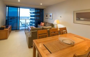 Accent Accommodation At Docklands Melbourne - Holiday Byron Bay 9